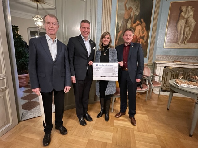 V. l. Heinz Thoman, OB Hans Reinwald, Nicole Staber, Präsident Jürgen Treubel